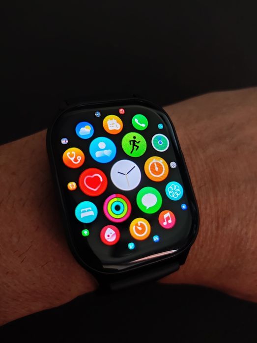 Смарт часовник-нов.