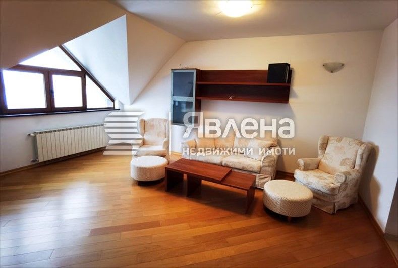 Продава се Тристаен апартамент в Банско - 137 кв.м за 796 €/кв.м - Снимка #2