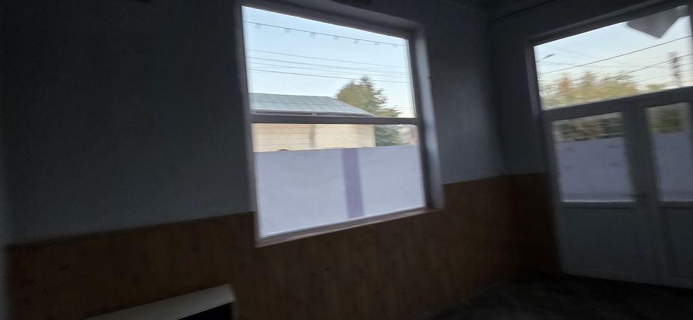 Spatiu comercial 55 mp str. Libertatii colt cu Triumfului oras Buzau