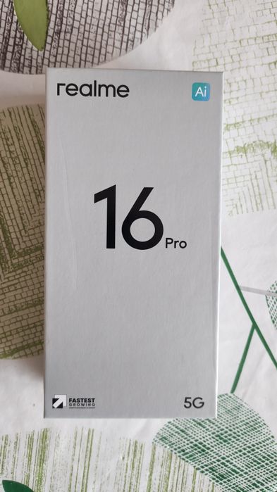 Realme 16 Pro. Чисто нов.