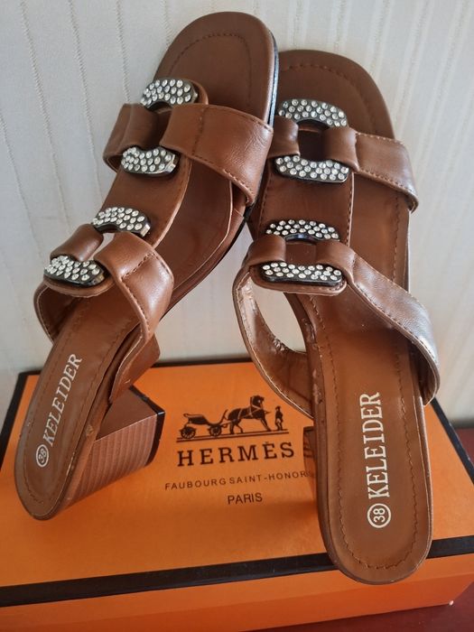 Новые шлёпанцы 37р