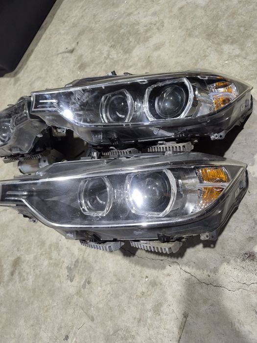 Far faruri stânga dreapta xenon BMW seria 3 f30 f31  cu defecte