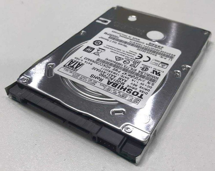 Vand HDD 2.5" Toshiba 7200 RPM SATA 6Gbps !! CA NOU !! 100lei