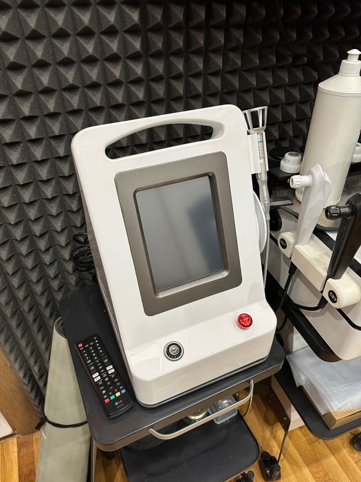 Медицински Лазер Class 4 30W 980nm High Power