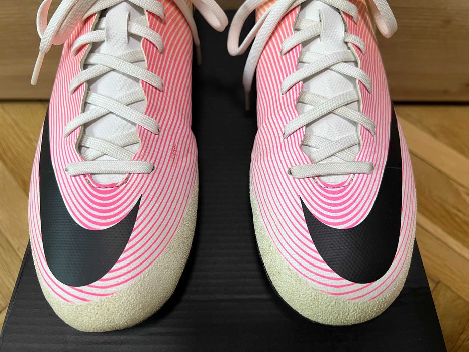 nike mercurial VICTORY V бутонки ,калеври , футболни обувки номер 40