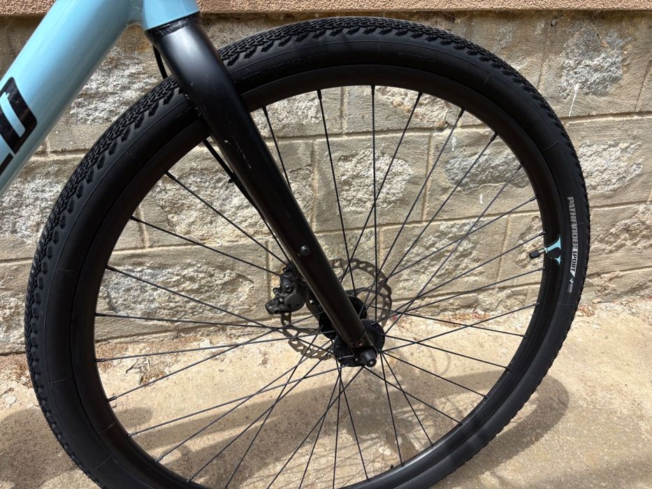 Велосипед Specialized siruus x 2.0