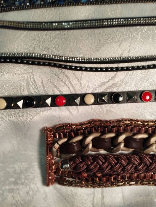 Гривни, обеци, рамки за очила