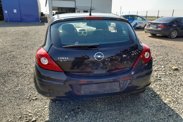 Motoras stergator luneta 53027312 53027312 Opel Corsa D