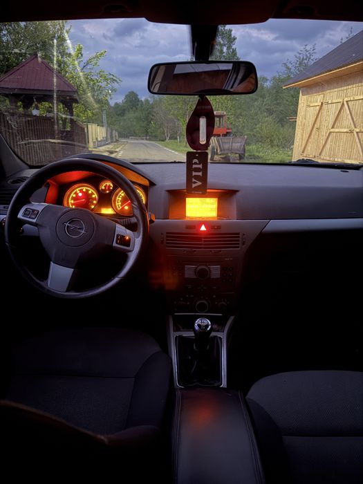OPEL astra h 1.4