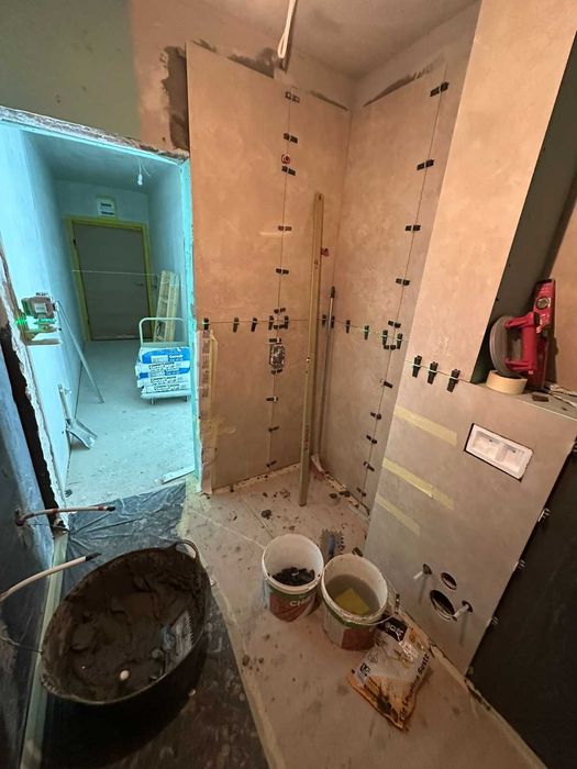 Лепене на плочки – Бързо, чисто и качествено