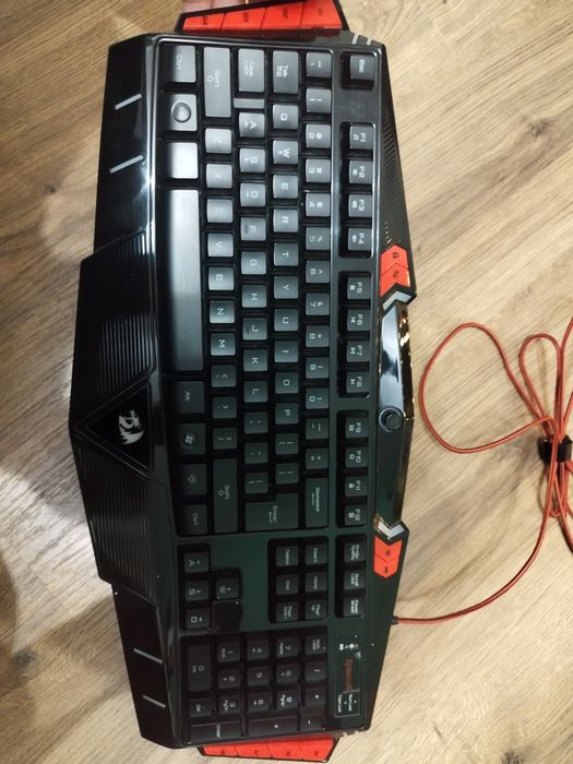 Клавиатура Reddracon