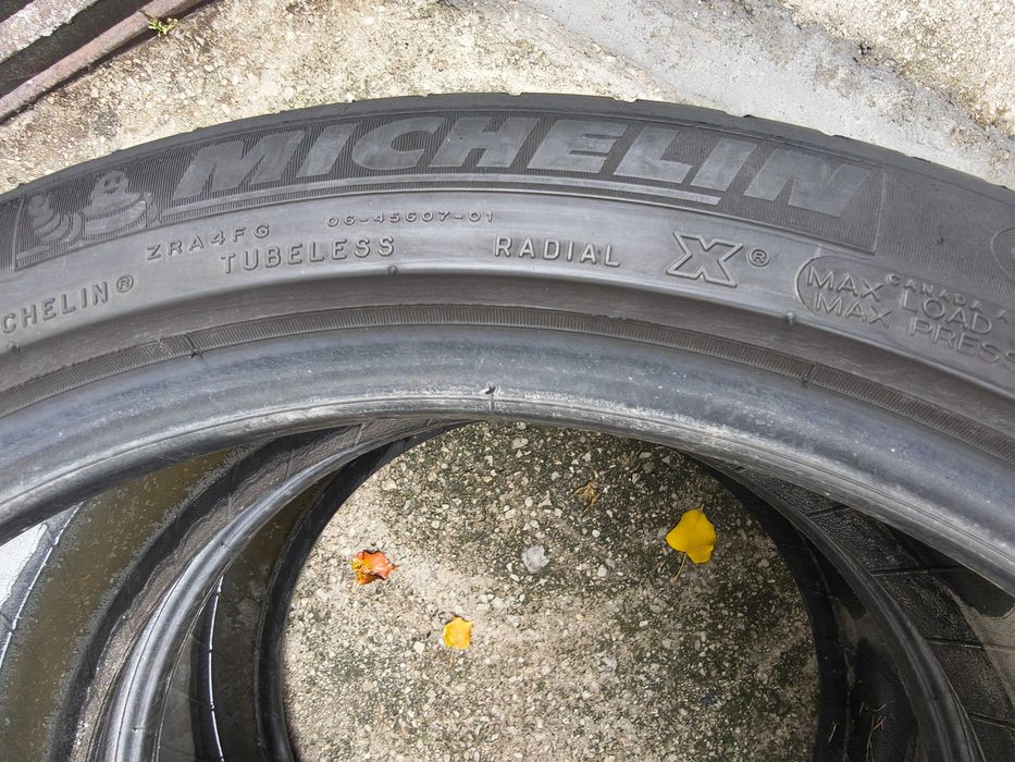245/40/19 2бр.Michelin Летни гуми