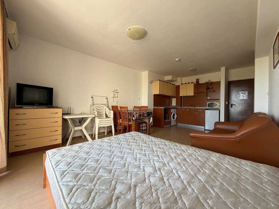 Продава се Двустаен апартамент в к.к. Слънчев бряг - 66 кв.м за 1135 €/кв.м - Снимка #5
