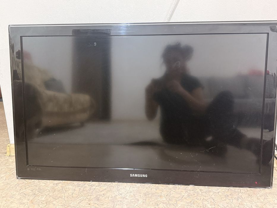 Телевизор Samsung