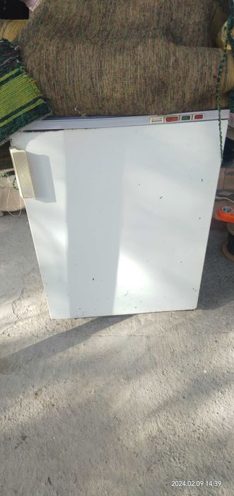 Морозильник Бирюса