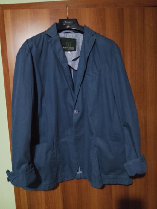 Мъжки костюми, сака якета. Големи номера. При интерес пишете.