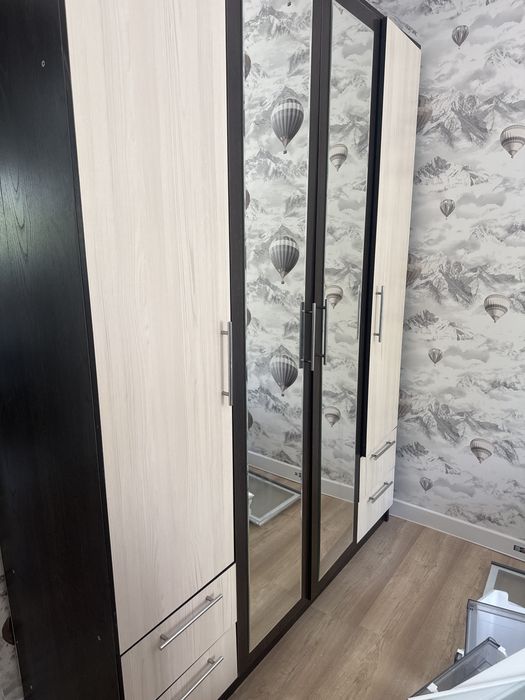 Шкаф.             Ав