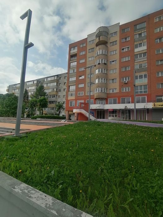 Particular  vând  garsoniera în Racadau