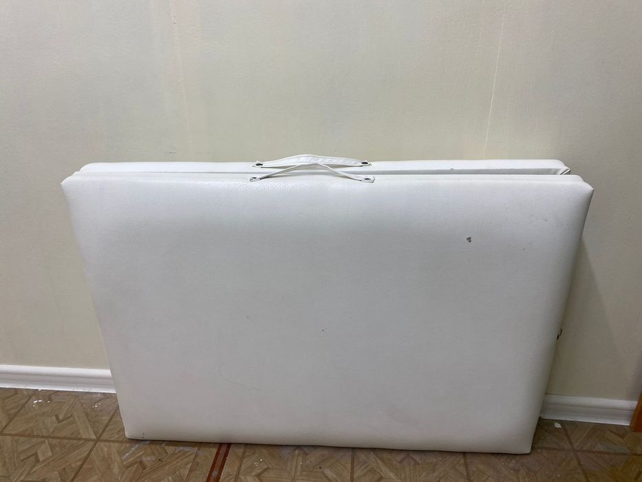 МЕБЕЛЬ ДЛЯ САЛОНА
Кушетка синяя 1 ш