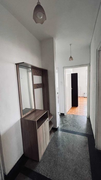 Дава се под наем Тристаен апартамент в София, Център - 85 кв.м за 550 € - Снимка #8