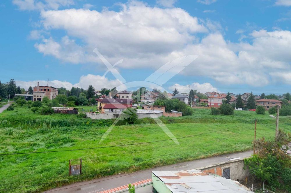 Продава се Етаж от къща в с. Волуяк, Област София-град - 180 кв.м за 889 €/кв.м - Снимка #16