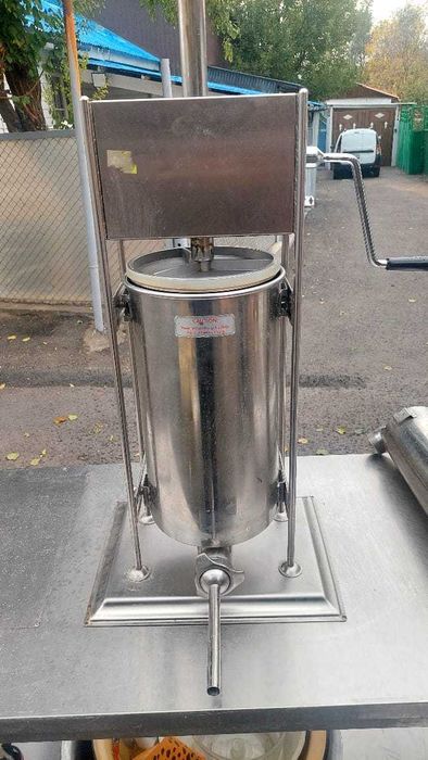 Шприц колбасный на 20 л. Оборудование для мясного цеха. Рассрочка