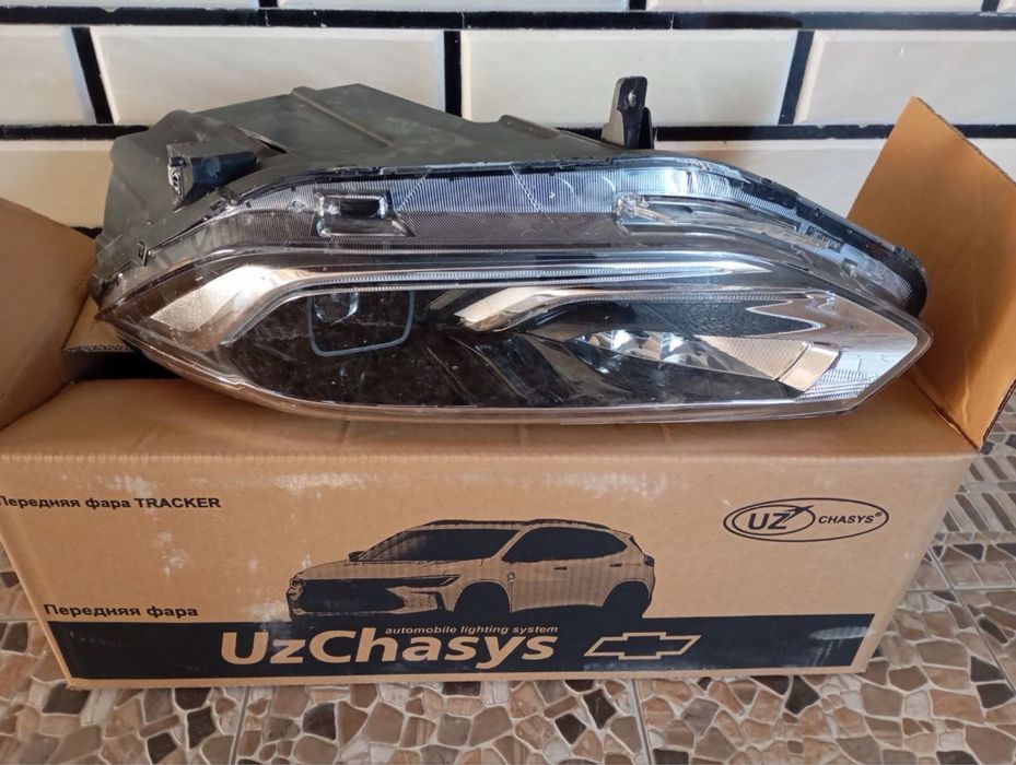 Tracker 2 chap tomon oldi original fara.