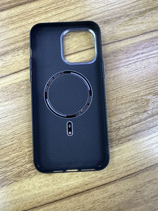 Chexol 14 pro max uchun. Yangidek. Magsave