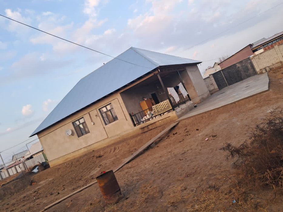 Жетісаи Үи сатылады