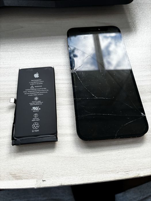 Батерия за iphone 12 mini