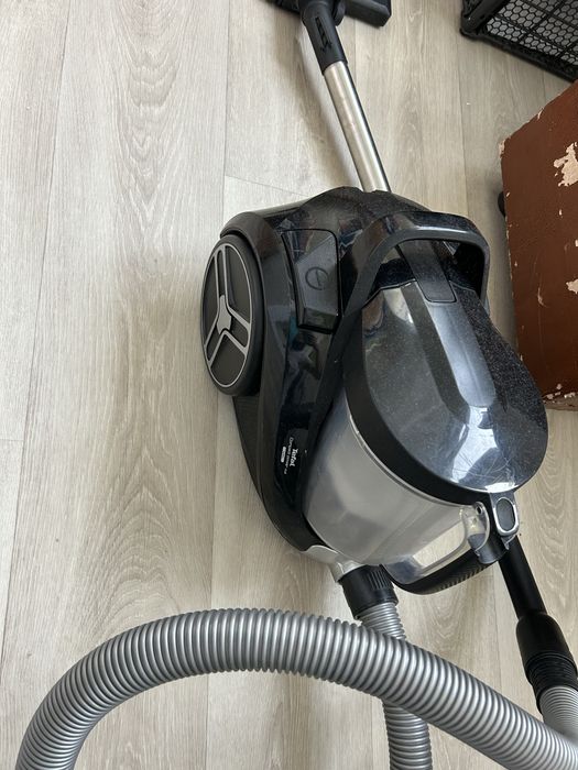 Пылесос Tefal продам