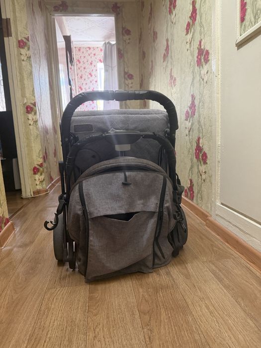 Продам детскую коляску б/у