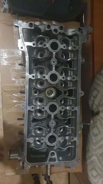 Продам головку от камри 2.4