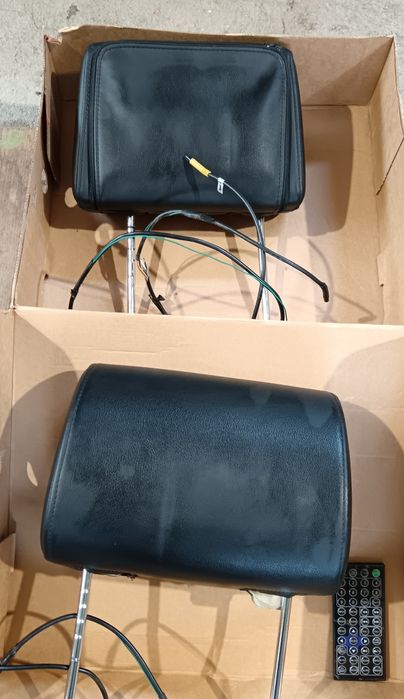 Tetiere auto PNI, cu DVD, telecomandă, display 7 inchi