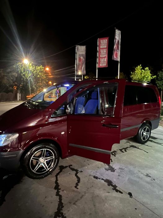 Mercedes Vito 8+1