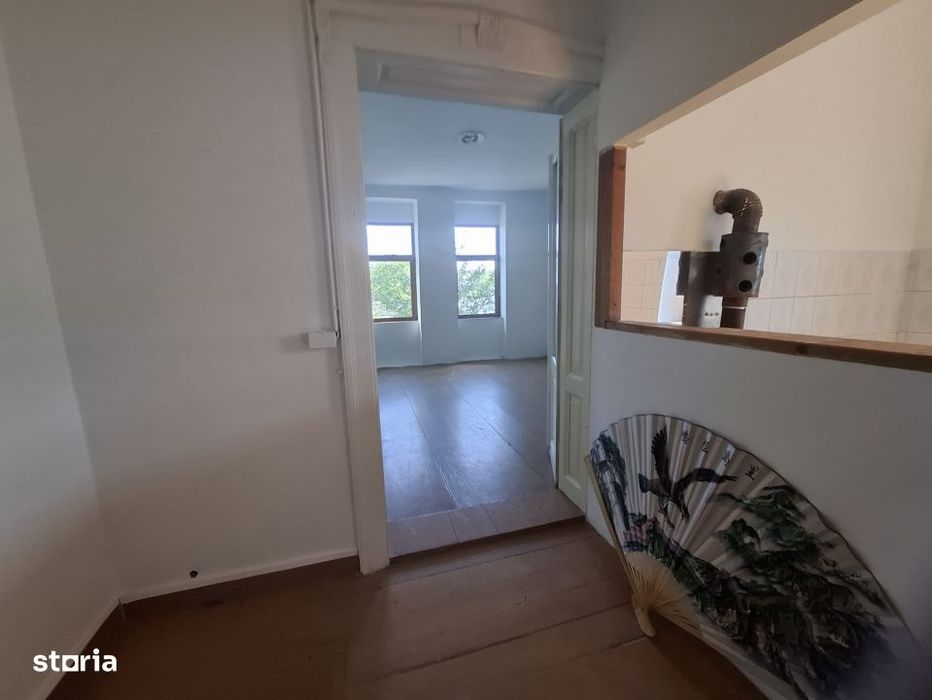 COMISION 0 !!! - Gelu – Casa 6 Camere – Proiect 2 Familii – Tere