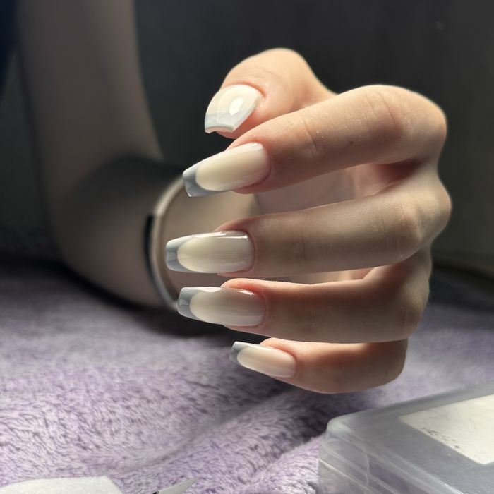 Аккуратный маникюр 4500тг