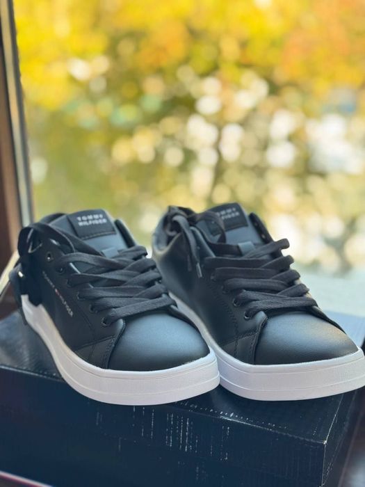 Продажа стильных качественных мужской обуви Tommy Hilfiger.  40-44 раз