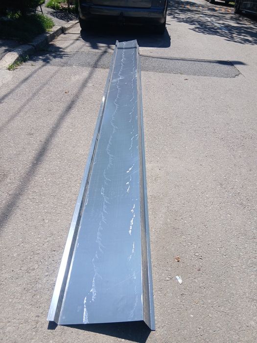 Vând 4 glafuri de exterior din tabla