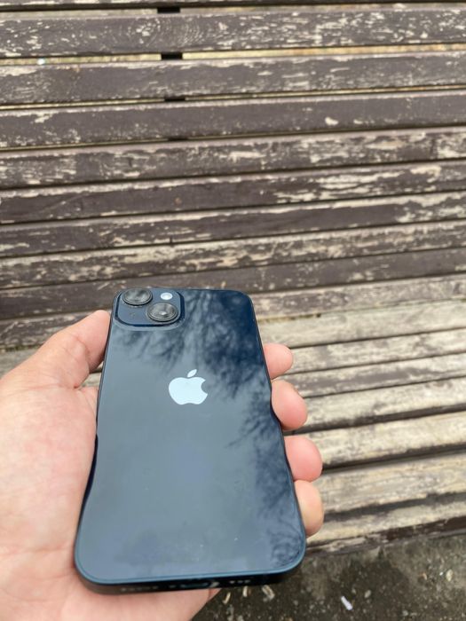 Продам Айфон 14