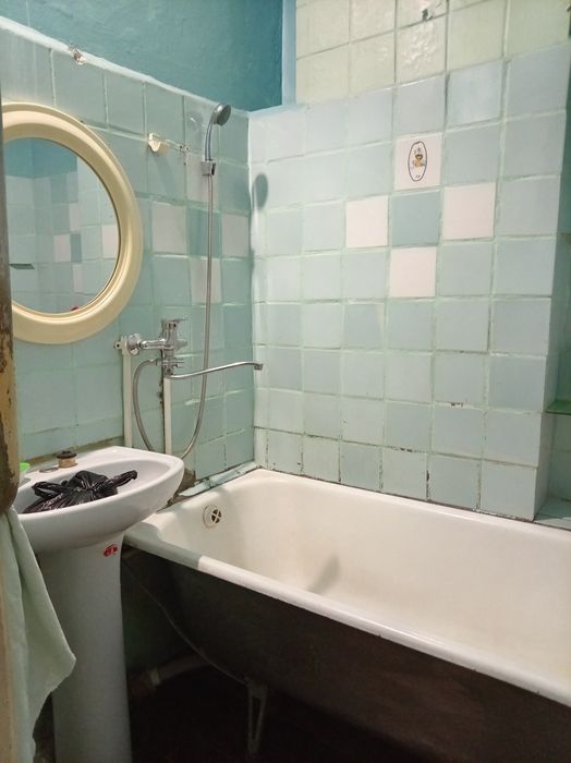 Продам 3 комнатную