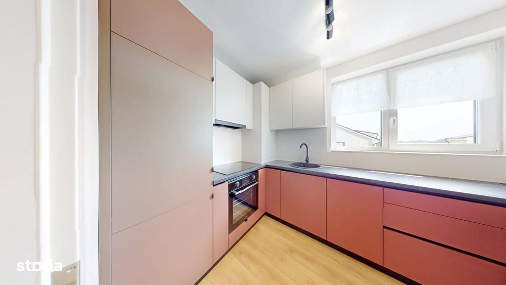 Penthouse 4 camere, finisat la cheie, terasă 15 mp - Cristian, Sibiu