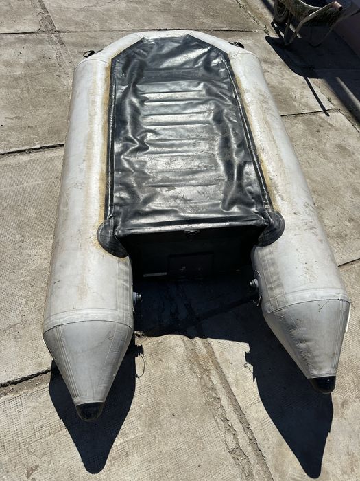 Barca Bombard 2,50 lungime