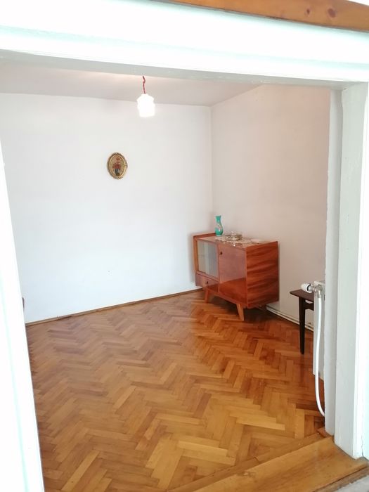 Casă – Romanesti - Vedere 3
