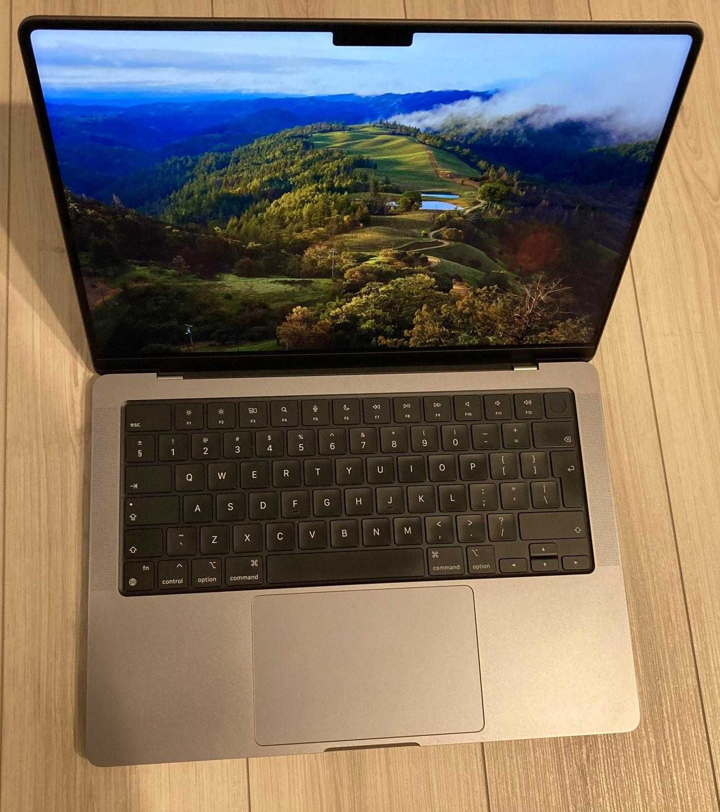 MacBook Pro 14" 2023 Apple M2 Pro 16 GB ram 512 GB ssd - 8799,99 lei ...