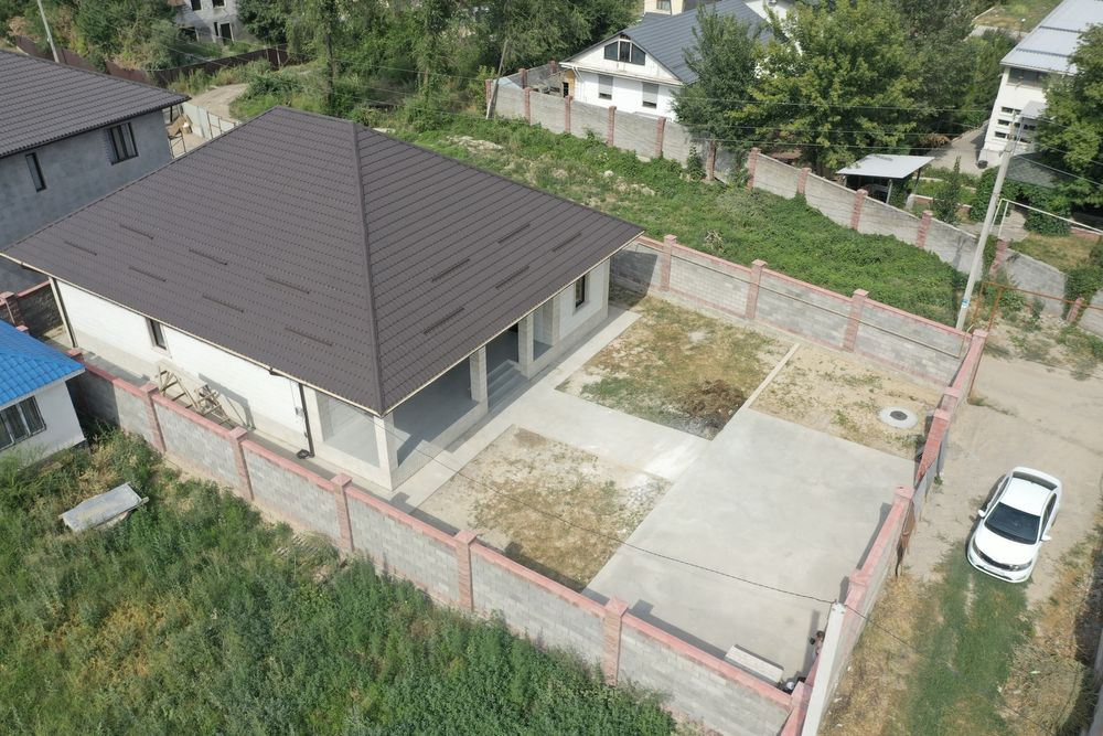 Большой дом в Туздыбастау