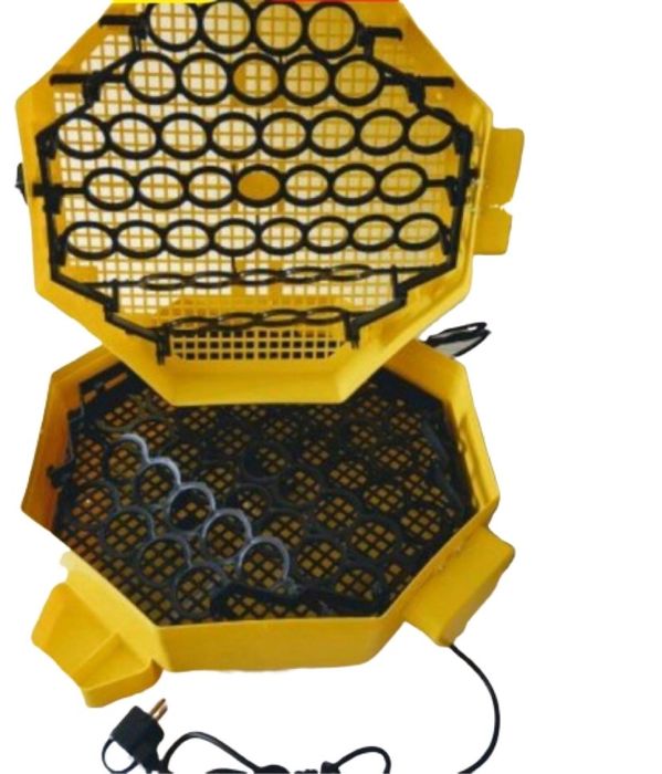 Официален вносител на Румънските инкубатори Cleo 5