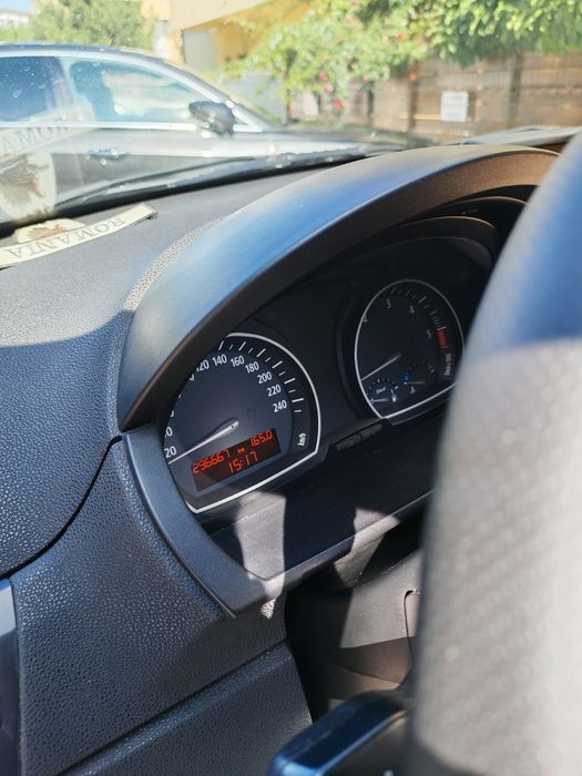 BMW X3 E83 2.0d 150CP - 2006 - Pachet M Interior - 4x4  Stare foarte bună