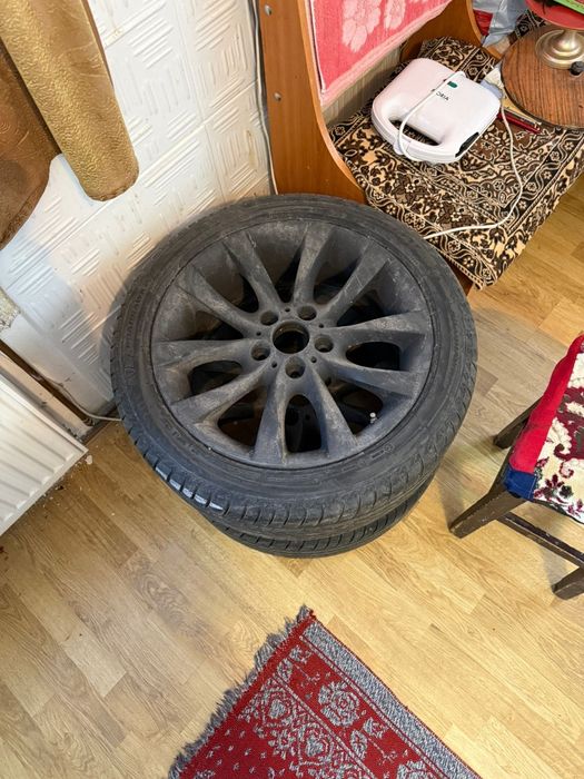 Vând jante 18’ style 217 in 2 lățimi
Jantele au fost montate pe f30 au fost sablate vopsite îndreptate ulterior le-am făcut cu plastidip negru mat
Cau