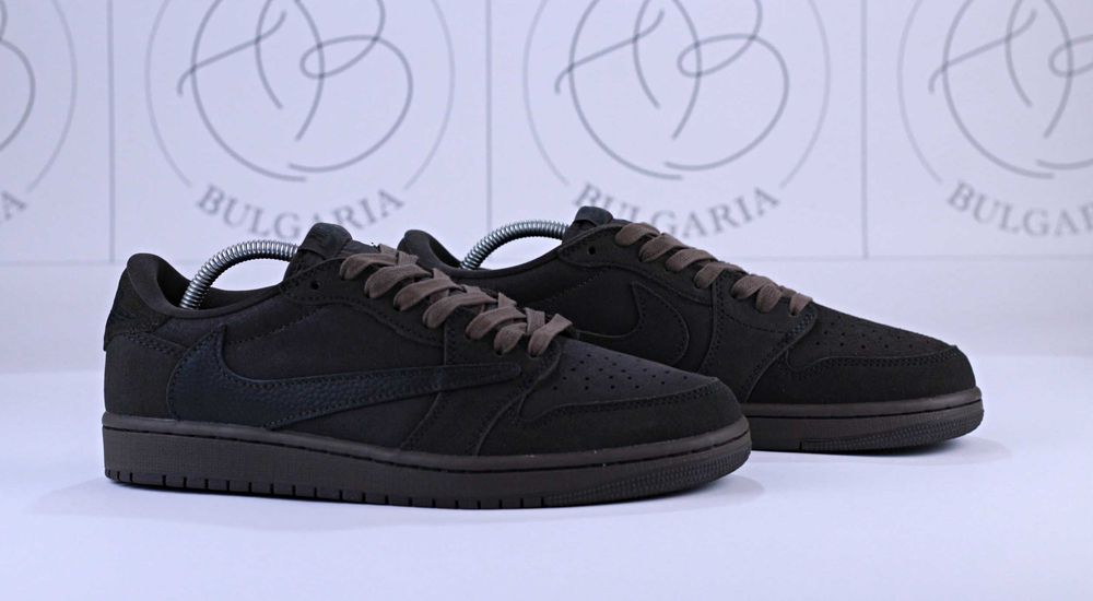 Nike Air Jordan 1 Low Travis Scott Маратонки Всички модели